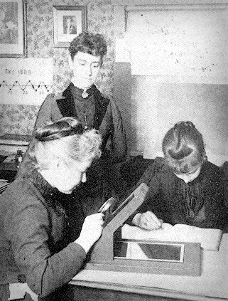 spectrally studied the first low-mass star remnant