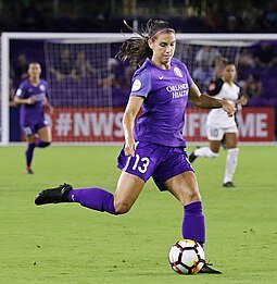 Teilnahme an Orlando Pride F.C.