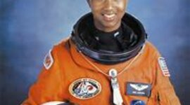 Timeline: Mae Jemison's life