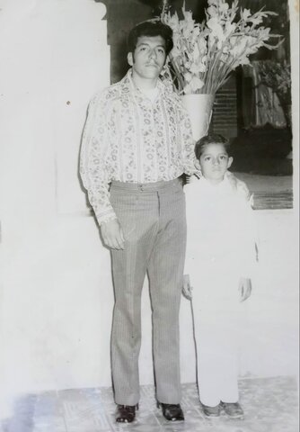 Mi padre hace carrera dentro de una empresa