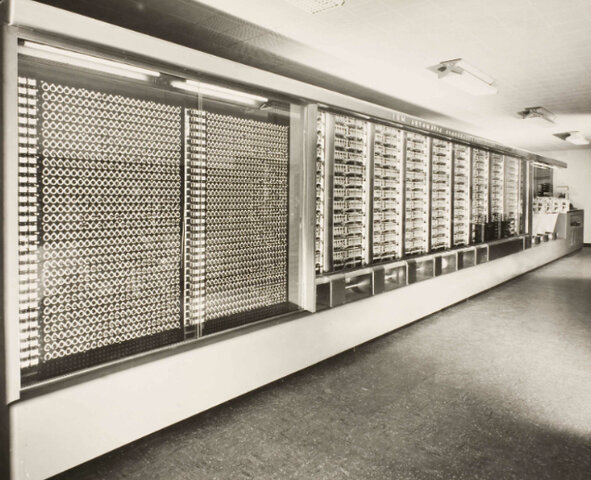 Inicio de La 1ra Generación