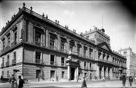 Apertura del Colegio de Minería