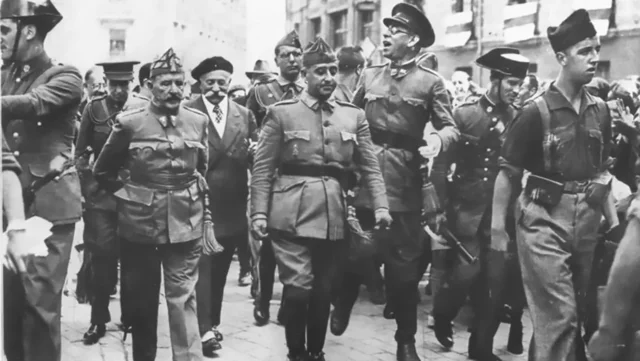 Sublevación contra el Frente Popular y la República
