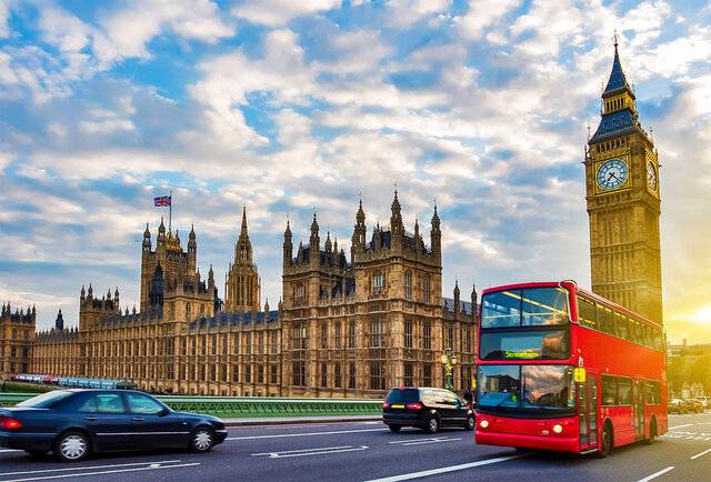 Переїзд до Лондона