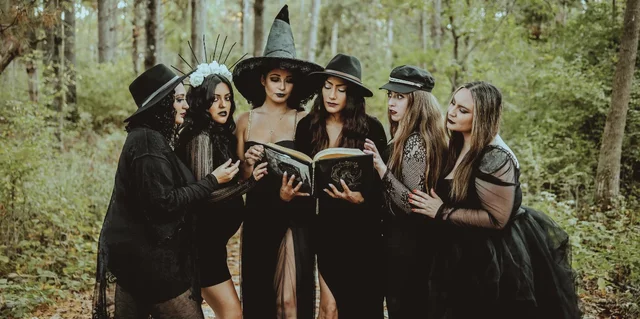 Solitary Witches