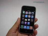 Apple винаходить телефон заново