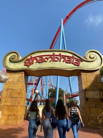 Primera excursió a Port Aventura a 3r d'ESO