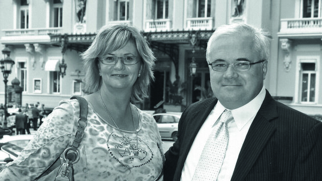 Заснування ювелірної крамниці