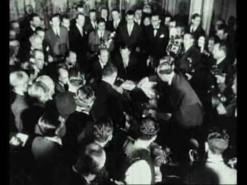 1958 - Entrada de España en el FMI y en el Banco Mundial