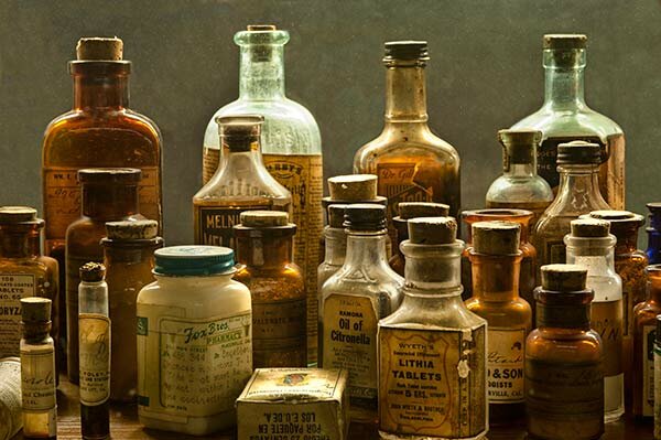 FÀRMACS, MEDICAMENTS I VACUNES