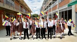 Timeline: LA EDUCACIÓN EN COLOMBIA 1990-2022
