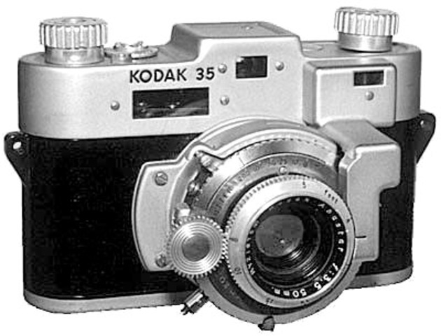 35 mm camera