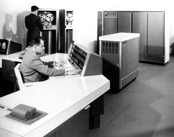 First commercially use of Transistors