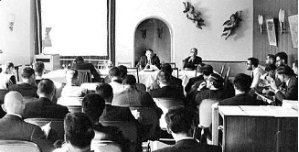 Surge el concepto de ingeniería de software