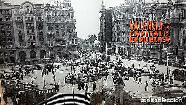 El gobierno de Largo Caballero se traslada a Valencia ante el ataque franquista contra Madrid, repelido por la Junta de Defensa encabezada por el general José Miaja.