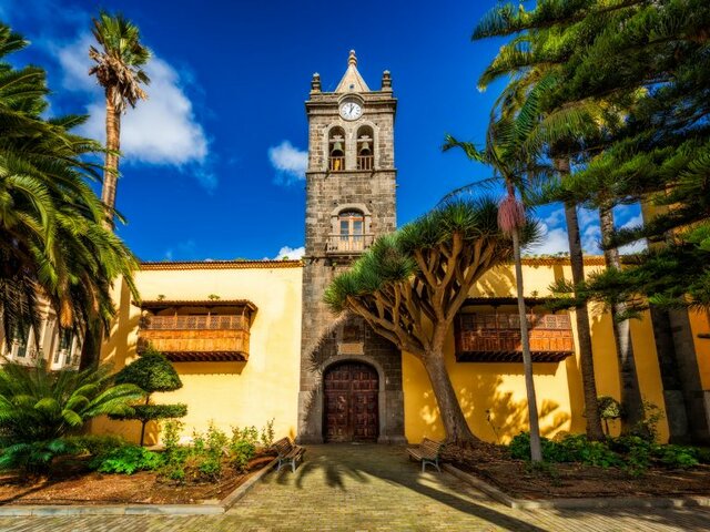 Fundación del Instituto Cabrera Pinto