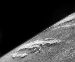 Panorama de la Tierra vista desde la cámara a bordo del cohete V-2