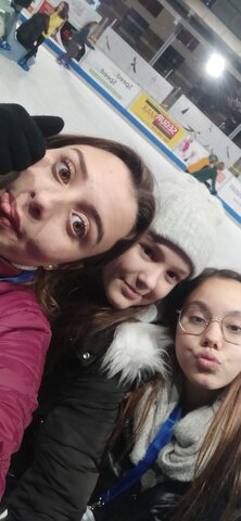 DIA DE PATINATGE AMB LES AMIGUES