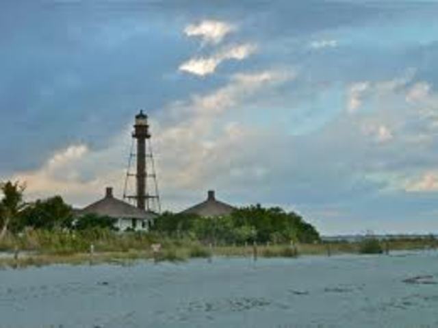 i will be living in Sanibel Island, Florida