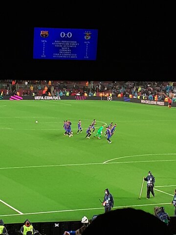 Primera vegada a un partit de Champions