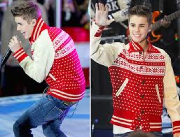 Justin suprises Toronto with a food drive!