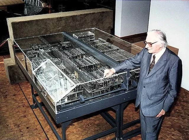 Конрад Цузе (Konrad Zuse) и Z1
