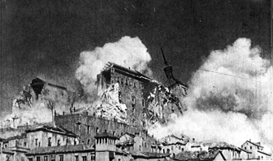 Asedio en Alcázar de Toledo.