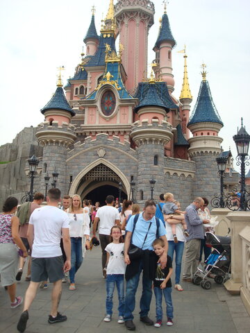Vaig anar a Dinsey Land Paris amb la meva familia