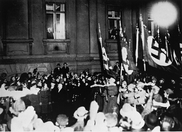 1931