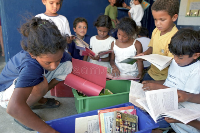 Disminuye analfabetismo