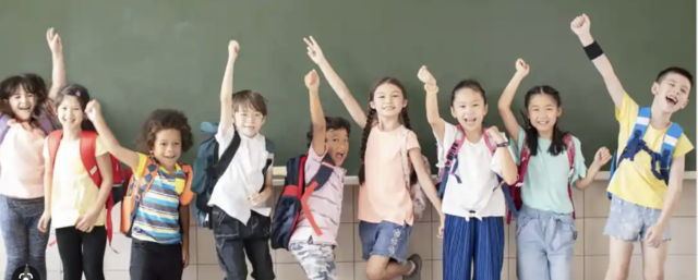 La educación primaria para todos los niños se convierte en una realidad