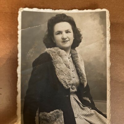 Timeline: Petra Arraras Ulayarren lerro kronologikoa