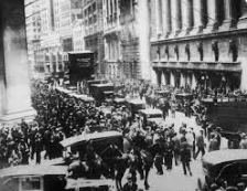 The Great Depression Begins