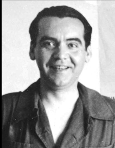 García Lorca es fusilado por los sublevados en Víznar.