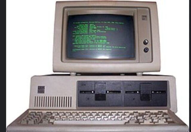 Ibm lanza su primer computadora de uso casero