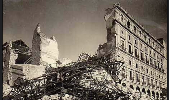 Franco busca liberar a los rebeldes asediados en el Alcázar de Toledo.