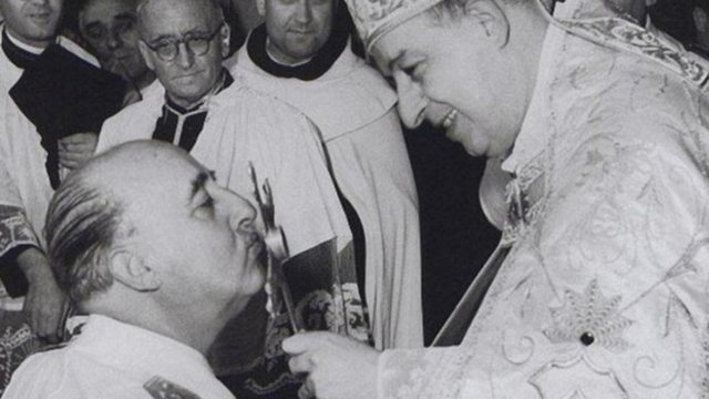 Los obispos españoles realizan una carta colectiva a favor de Franco
