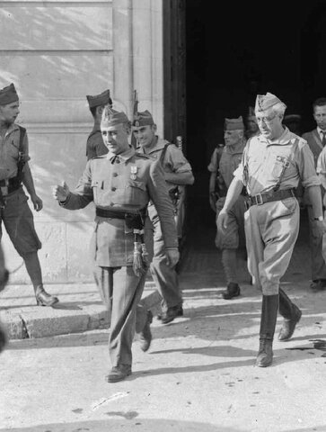 Llegada de Franco a Sevilla