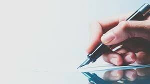 Golding starts his Career as a writer