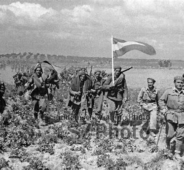 El gobierno de la República se traslada a Barcelona.