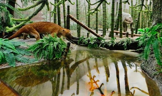 Extinción triásica-jurásica