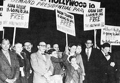 Caza de brujas por el senador Mc Carthy en EEUU.  1950