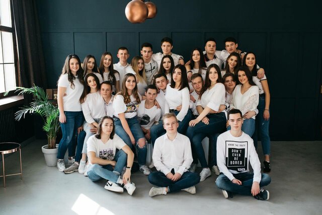 Випускний зі школи