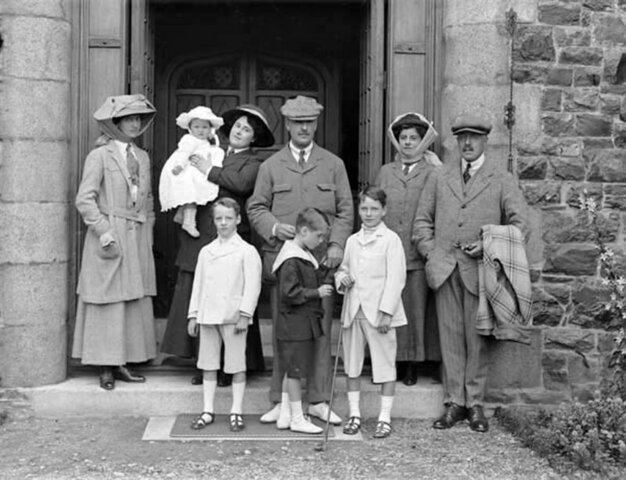 F. Scott Fitzgerald starts writing.