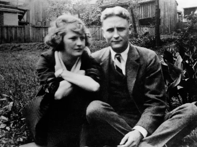 Fitzgerald marries Zelda Sayre