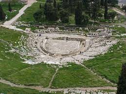 Primer teatro Dionisos de madera