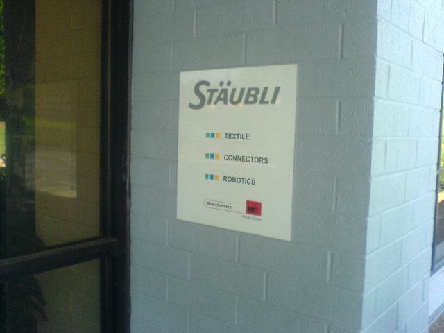 New entrance plaque installed