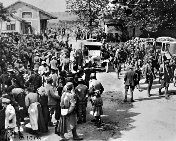 the 10th colonial infantry got support from the 7th MG battalion