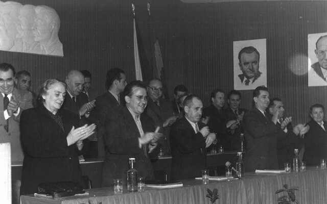 EL CONGRESO DE PRAGA