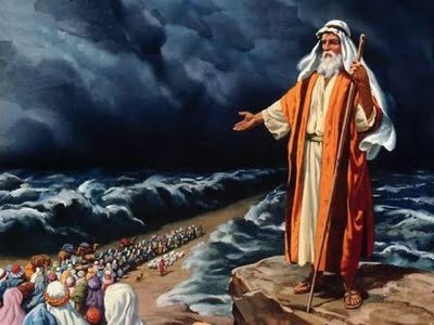 Moisés liberta o povo de deus do Egito